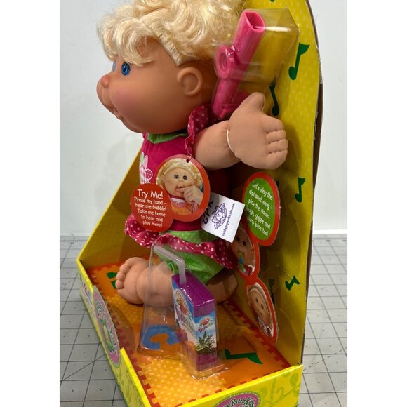 ABC Play With Me! Cabbage Patch Kids Doll Sings & Giggles 30156 New In Box - Picture 7 of 7